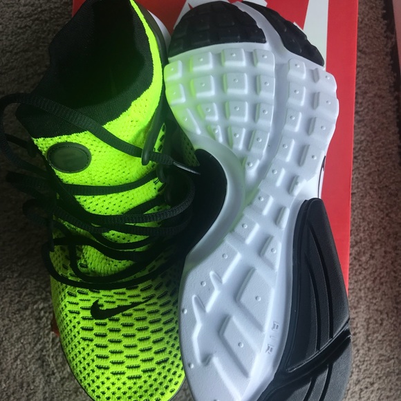 nike air presto flyknit ultra - Picture 4 of 6